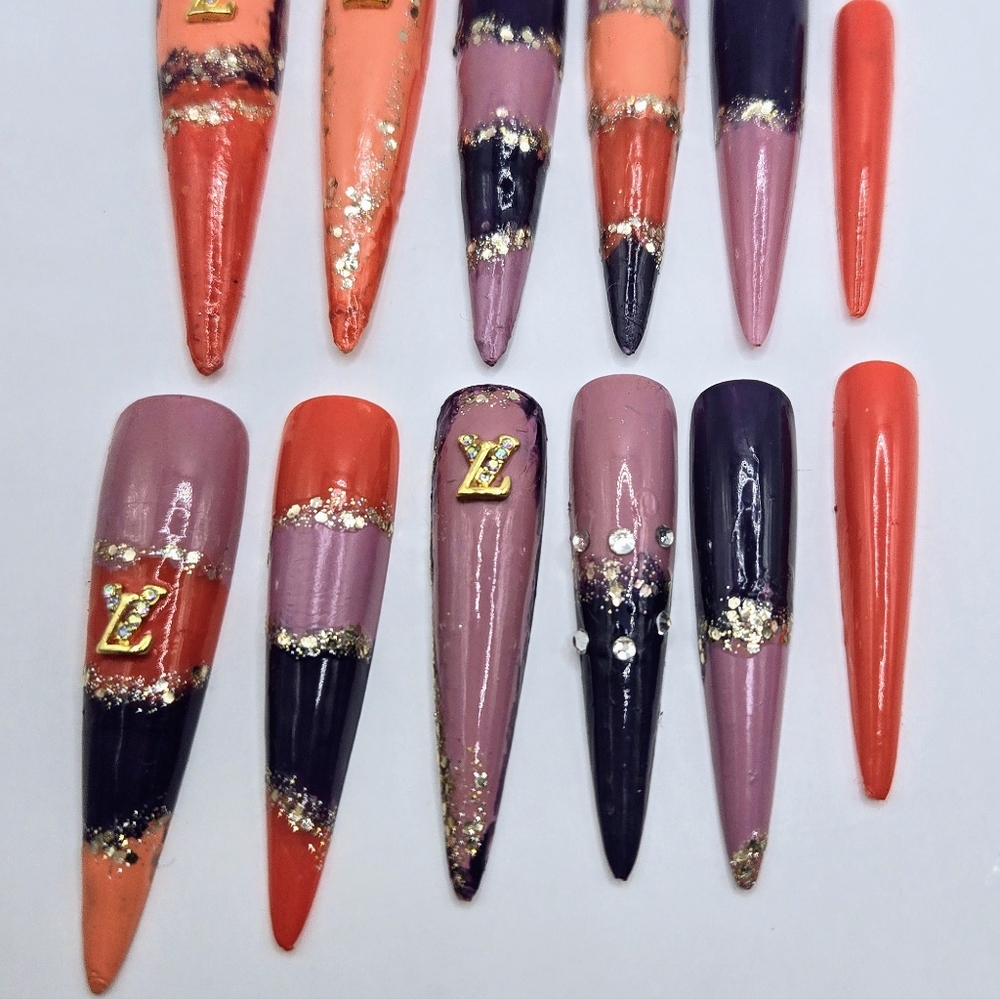Set of press on nails